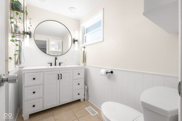 3035 Beech Court, Columbus, IN 47203