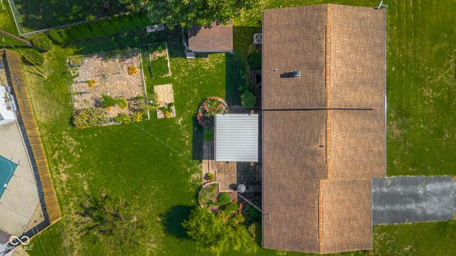 3035 Beech Court, Columbus, IN 47203