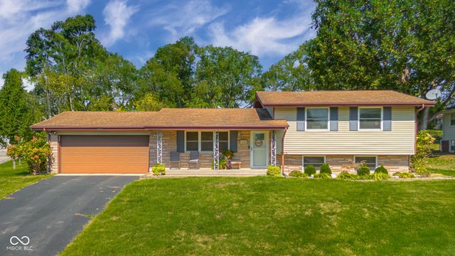 3035 Beech Court, Columbus, IN 47203