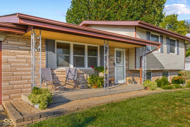 3035 Beech Court, Columbus, IN 47203