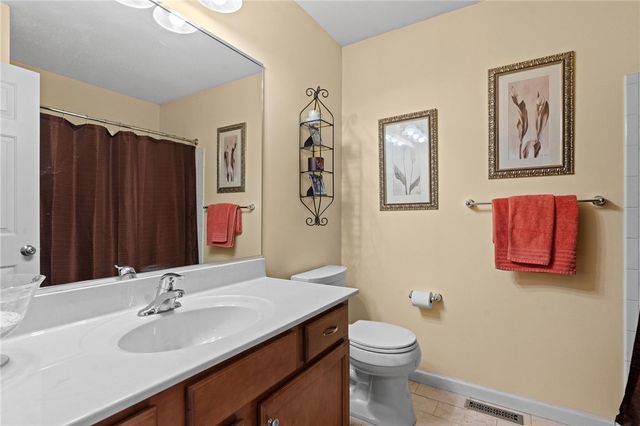4001 Blue Springs Drive, Monroe, OH 45050