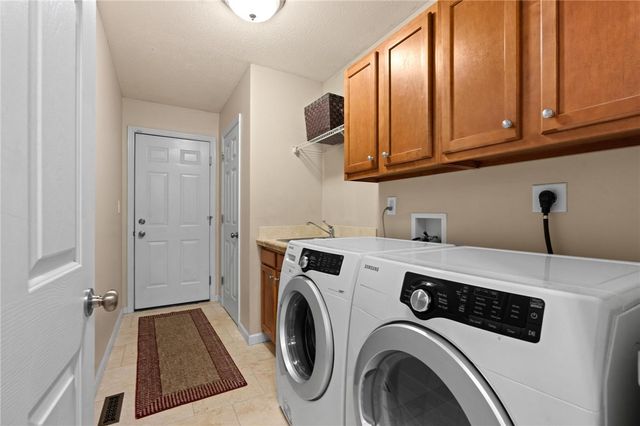 4001 Blue Springs Drive, Monroe, OH 45050
