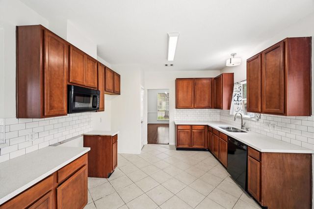 6026 Dunsley Drive, Katy, TX 77449