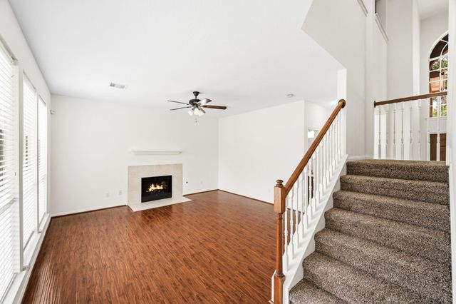 6026 Dunsley Drive, Katy, TX 77449