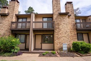 2521 Crosstimbers Street G3, Huntsville, TX 77320