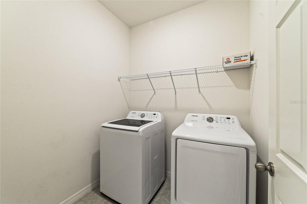 Image 21 of property listing at 662 FAIRVIEW AVENUE, Haines City, FL 33844