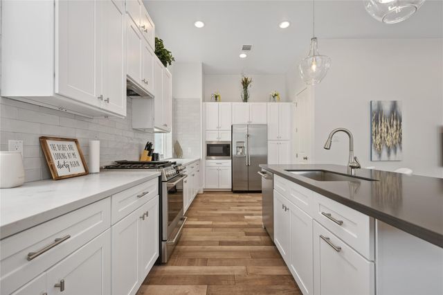 5914 Val Verde Street, Houston, TX 77057