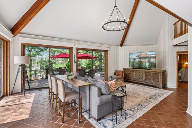 18217 Woolman Drive, Minnetonka, MN 55345