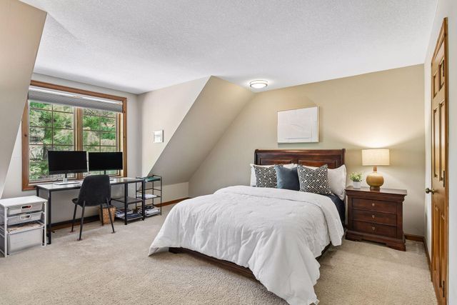 18217 Woolman Drive, Minnetonka, MN 55345