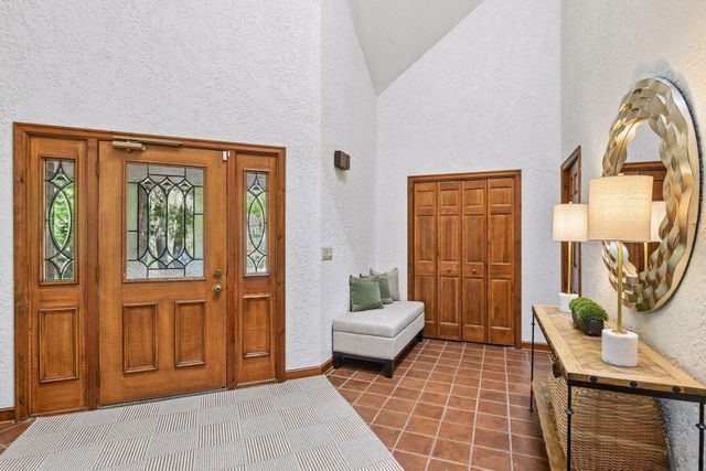 18217 Woolman Drive, Minnetonka, MN 55345