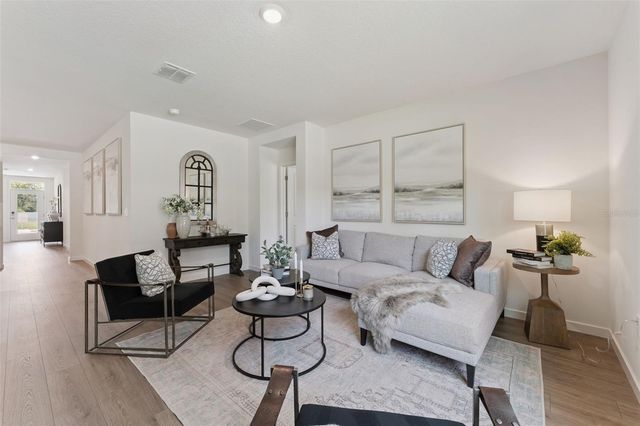 4033 BRADBURY WAY, Sanford, FL 32773