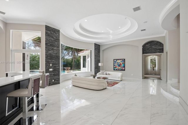 12922 Grand Oaks Drive, Davie, FL 33330