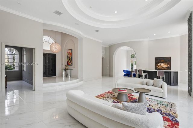 12922 Grand Oaks Drive, Davie, FL 33330
