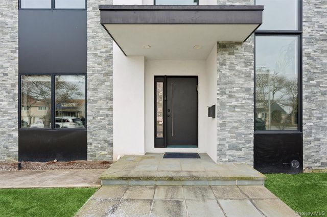 1453 Park Street, Atlantic Beach, NY 11509