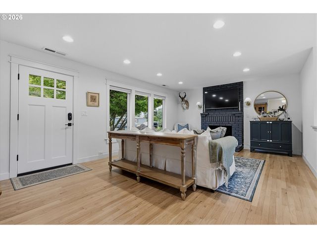 605 Ne OREGON St, Mc Minnville, OR 97128