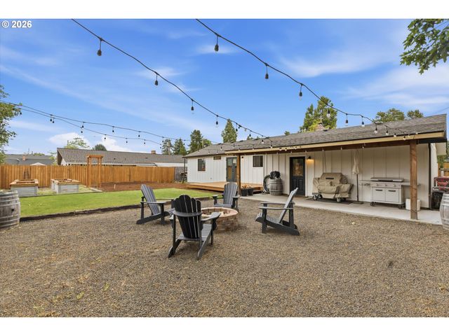 605 Ne OREGON St, Mc Minnville, OR 97128