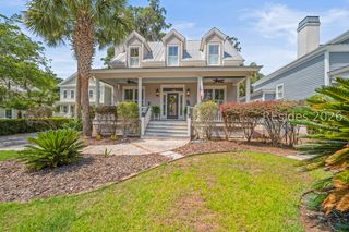 18 Sheridan Rd, Beaufort, SC 29907