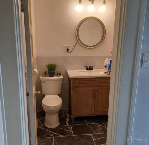 1214 Franklin Avenue, Cincinnati, OH 45237