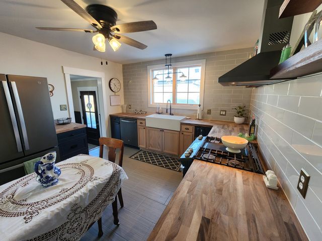 6584 Holloway Road, Britton, MI 49229