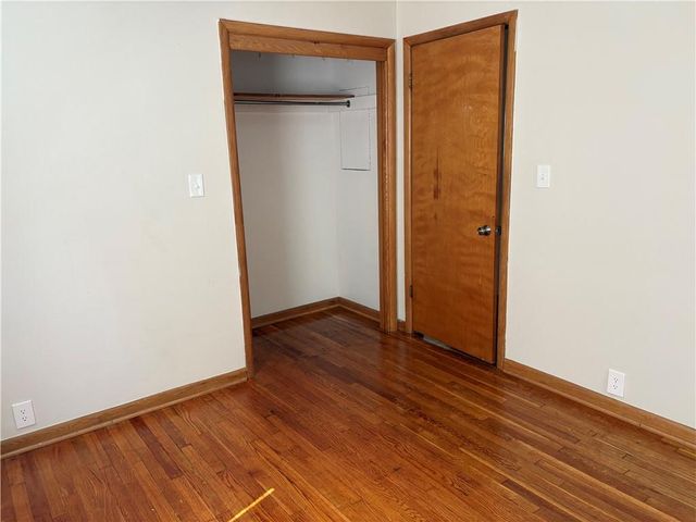 2405 E Mechanic Street, Harrisonville, MO 64701