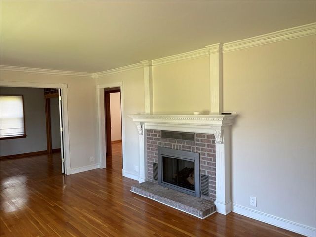 2405 E Mechanic Street, Harrisonville, MO 64701