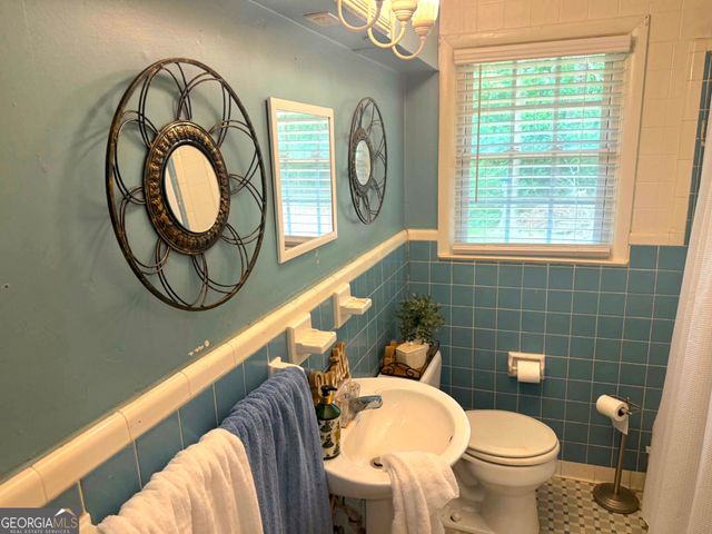 409 W Sultana Drive, Fitzgerald, GA 31750