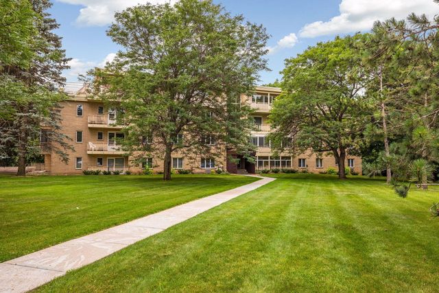 100 Imperial Drive W 404, West Saint Paul, MN 55118