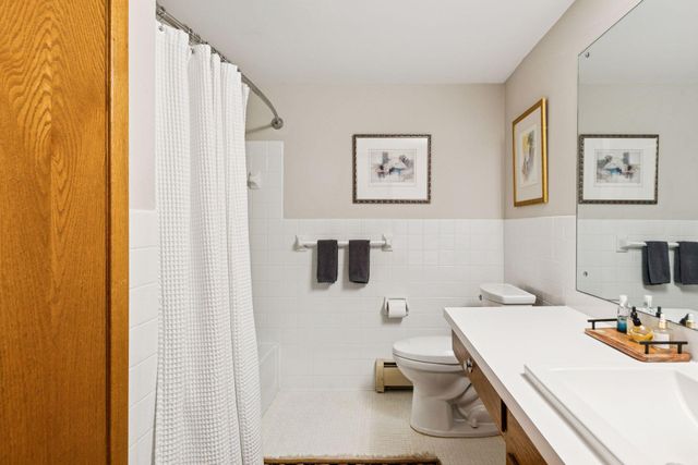 100 Imperial Drive W 404, West Saint Paul, MN 55118