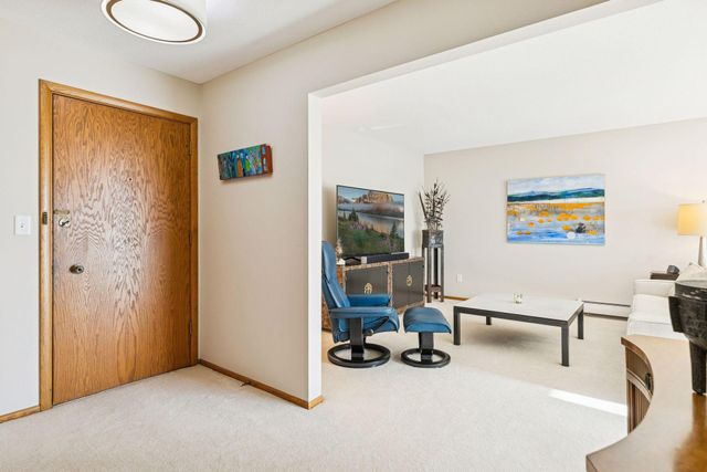 100 Imperial Drive W 404, West Saint Paul, MN 55118