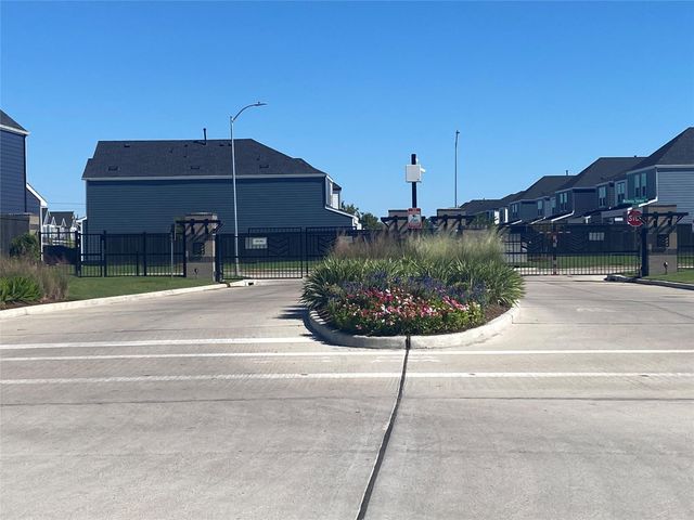 10519 Hadley Park Trail, Houston, TX 77051