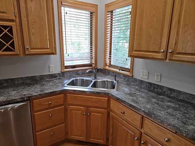 2661 116th Avenue NE, Blaine, MN 55449