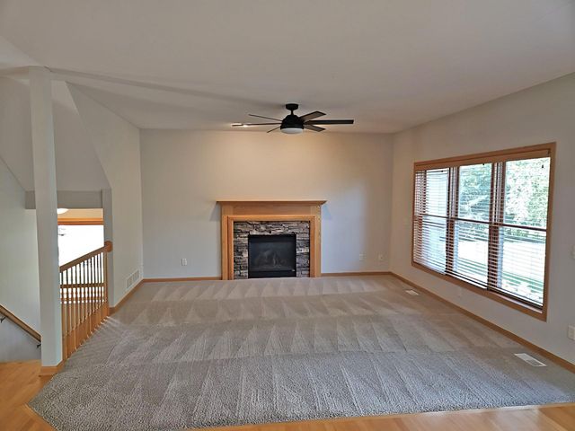 2661 116th Avenue NE, Blaine, MN 55449