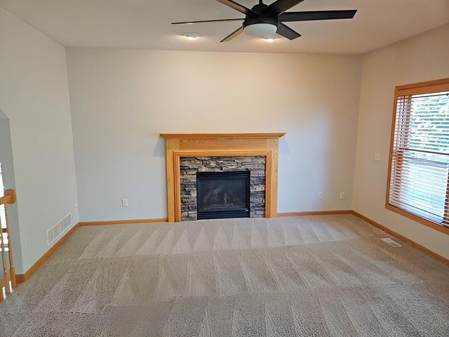 2661 116th Avenue NE, Blaine, MN 55449
