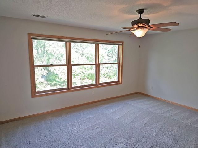 2661 116th Avenue NE, Blaine, MN 55449