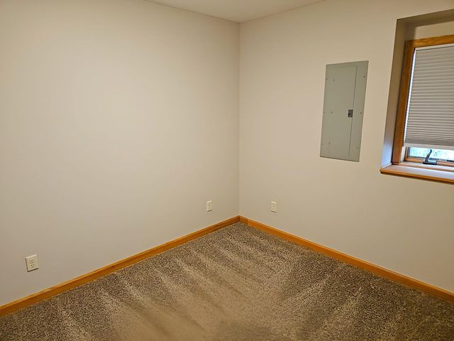 2661 116th Avenue NE, Blaine, MN 55449