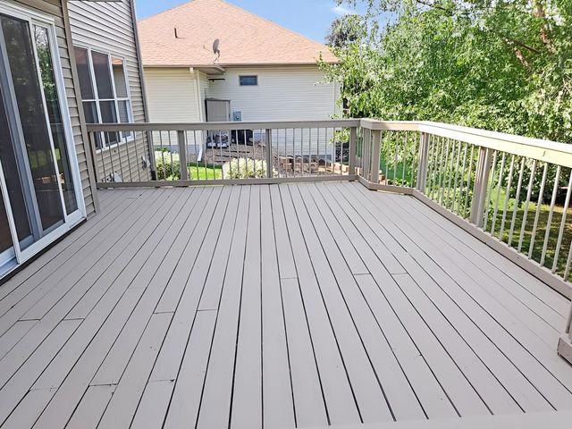 2661 116th Avenue NE, Blaine, MN 55449