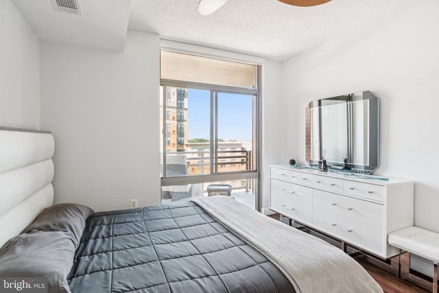 3650 S GLEBE RD #846, Arlington, VA 22202