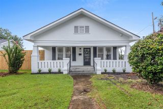 1632 Hodges Street, Lake Charles, LA 70601