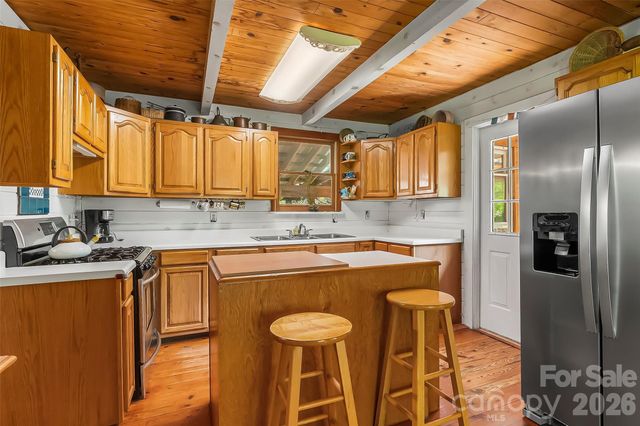 586 Liberty Church Road, Marion, NC 28752
