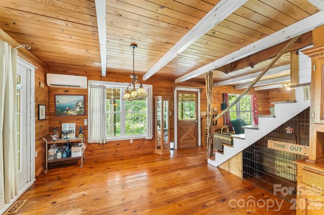 586 Liberty Church Road, Marion, NC 28752