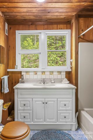 586 Liberty Church Road, Marion, NC 28752