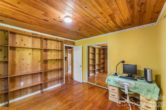 586 Liberty Church Road, Marion, NC 28752