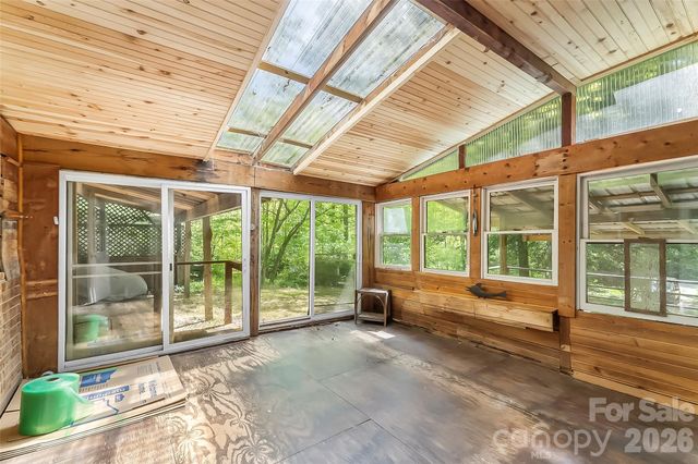 586 Liberty Church Road, Marion, NC 28752