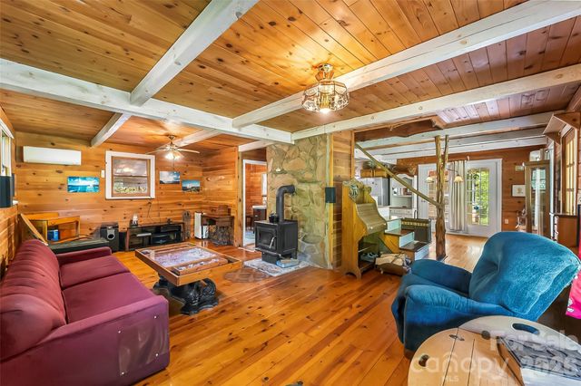 586 Liberty Church Road, Marion, NC 28752