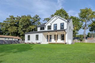 30 Pleasant Lot 3 Avenue, Centereach, NY 11720
