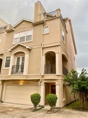 5615 Winsome Lane C, Houston, TX 77057