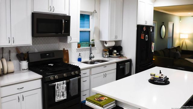 302 Pruitt, San Antonio, TX 78204