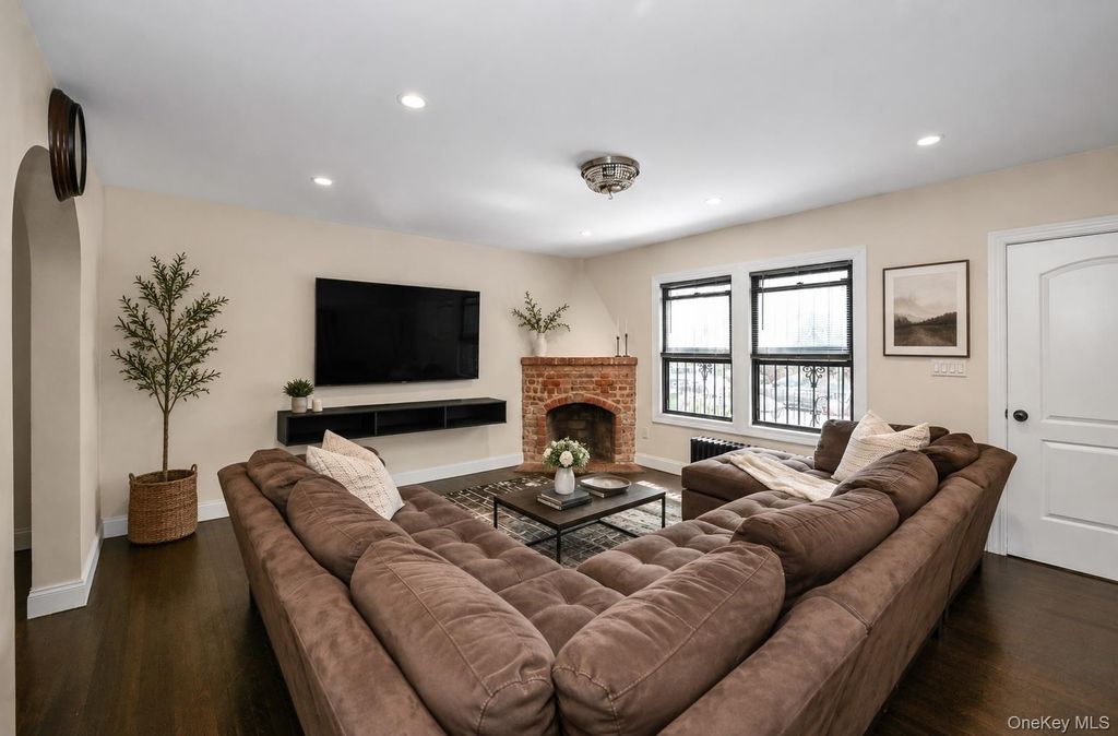 179-49 Selover Road, Springfield Gardens, NY 11434 — photo 3