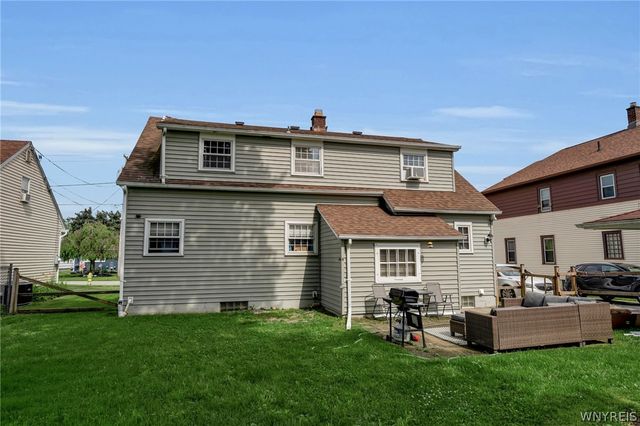 134 Woodlawn Avenue, Lancaster, NY 14043