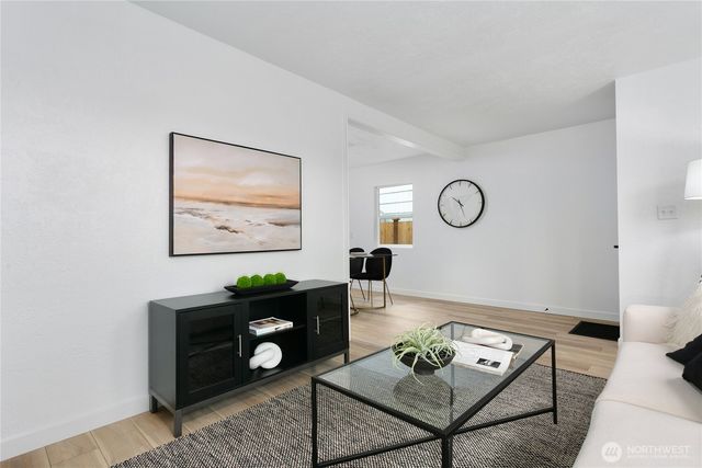 8706 Durango Street SW, Lakewood, WA 98499